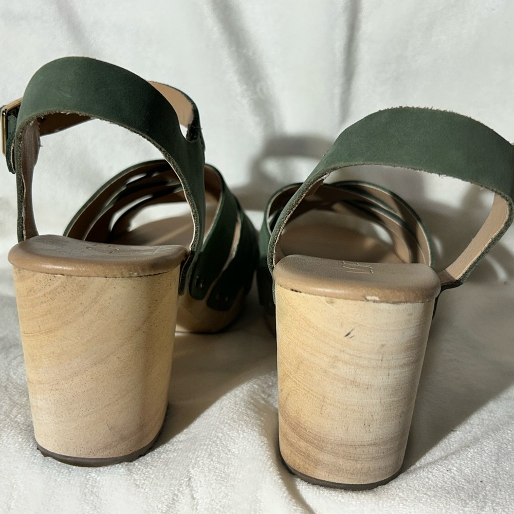 LOFT Olive Green Strappy Leather clog chunky block heel  Platform Sandals size 7 - Picture 8 of 11